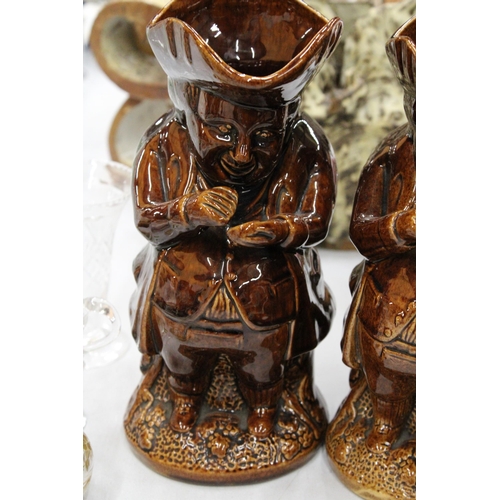 120 - A PAIR OF VINTAGE ROCKINGHAM TREACLE GLAZED TOBY JUGS - SNUFF TAKER WITH HAT, HEIGHT 24CM