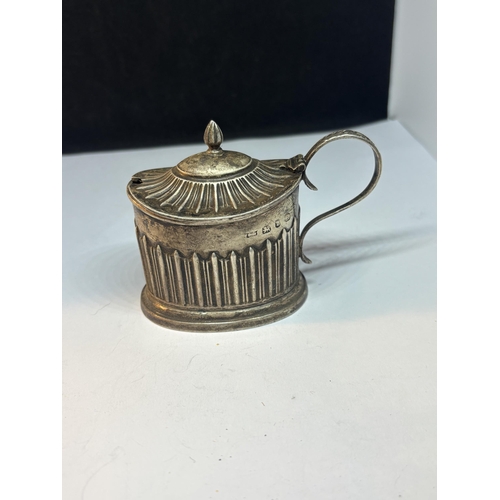 762 - A HALLMARKED BIRMINGHAM SILVER MUSTARD POT NO LINER GROSS WEIGHT 60.4 GRAMS