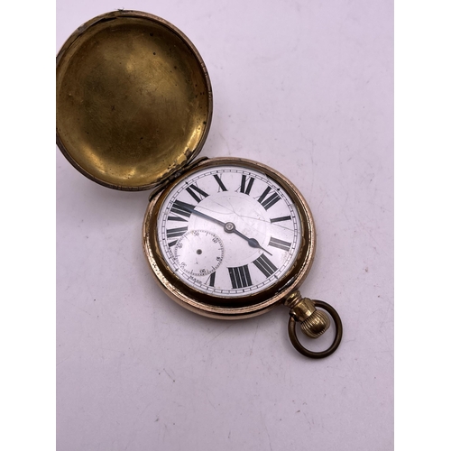 508 - A 17 JEWEL ANTIQUE RAILWAY GOLD TONE POCKET WATCH 52MM