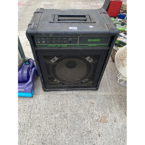 2390 - A LARGE BASS AMPLIFIER