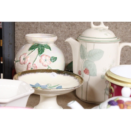 1240 - A QUANTITY OF CERAMICS TO INCLUDE AN 'EVESHAM' TEAPOT, VASES, ETC