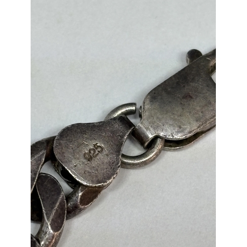 71 - A MARKED SILVER FLAT LINK BRACELET GROSS WEIGHT 20 GRAMS