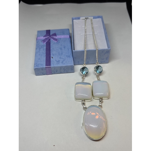 79 - A MARKED 925 SILVER OPALINE AND TOPAZ NECKLACE IN A PRESENTATION BOX