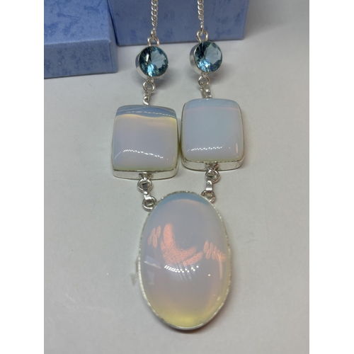 79 - A MARKED 925 SILVER OPALINE AND TOPAZ NECKLACE IN A PRESENTATION BOX