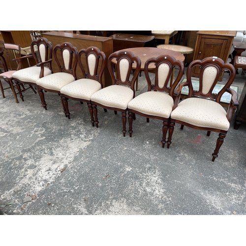 2896 - A SET OF SIX VICTORIAN STYLE MAHOGANY DINING CHAIRS ON TURNED AND FLUTED LEGS.