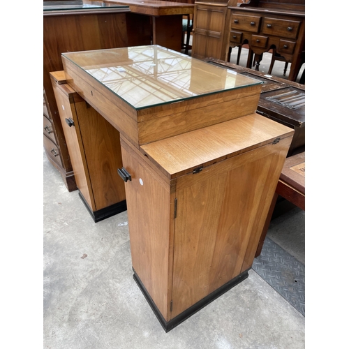 2900 - A WALNUT ART DECO TWIN PEDESTAL CANTEEN WITH TWO BASE ENCLOSING TWO CUPBOARDS, 35