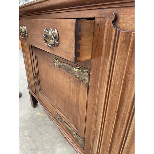 2902 - AN ART NOUVEAU  SIDEBOARD WITH SINGLE DOOR AND DRAWER WITH EMBOSSED BRASS HINGES AND HANDLES, 48