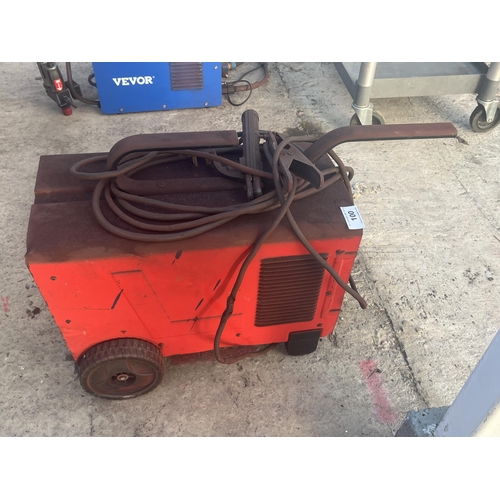 100 - A SEALEY POWER WELDER 180 XT ARC WELDER NO VAT