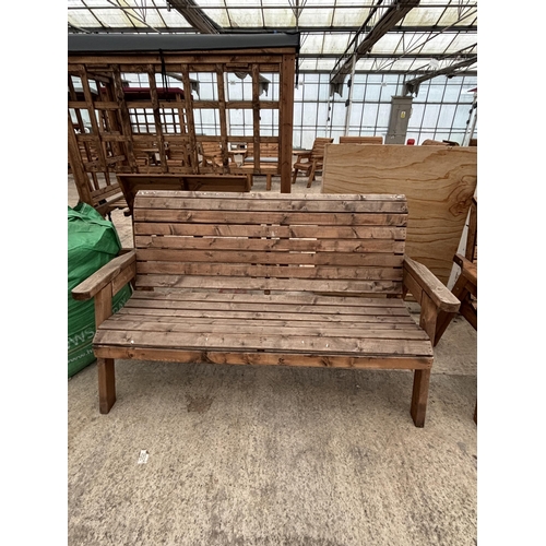 2098 - AN AS NEW EX DISPLAY CHARLES TAYLOR THREE SEATER BENCH   *PLEASE NOTE VAT TO BE PAID ON THIS LOT*