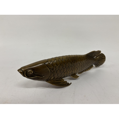 1293 - A BRONZE JAPANESE KOI CARP, 11 INCH LONG