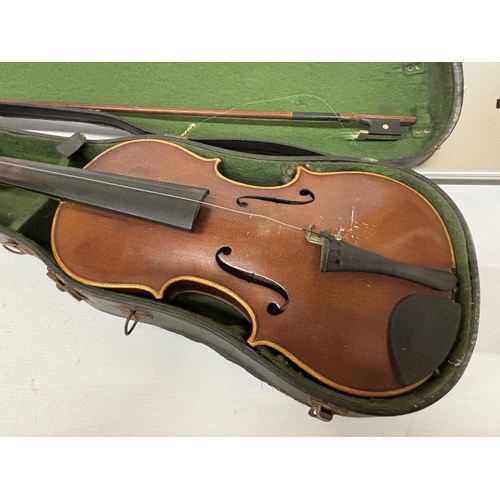 1307 - A VICTORIAN VIOLIN IN ORIGINAL CASE