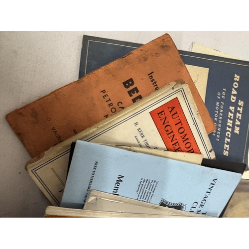 1309 - A QUANTITY OF VINTAGE MOTORING AND AUTOMOBILE BOOKS AND BOOKLETS