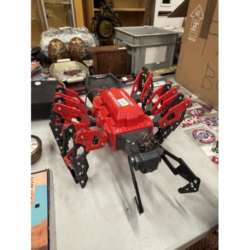 1313 - A LARGE MECCANO SPIDER - VENDOR STATES WORKING ORDER, NO WARRANTY GIVEN