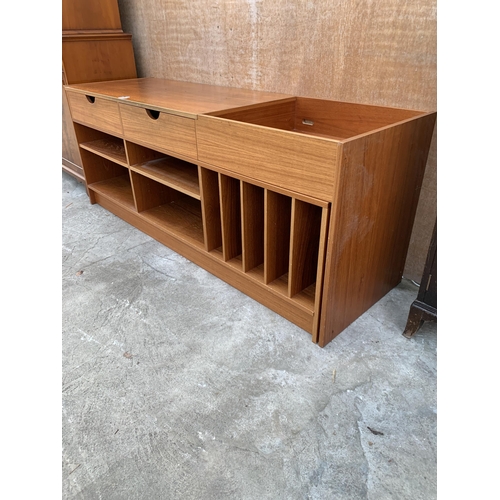 3069 - A RETRO STYLE SWEDISH STORAGE CABINET