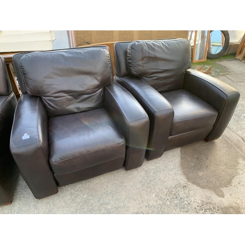 3071 - A BROWN LEATHER THREE PIECE SETTEE.