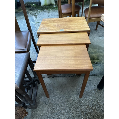 3095 - A MCINTOSH RETRO TEAK NEST OF THREE TABLES