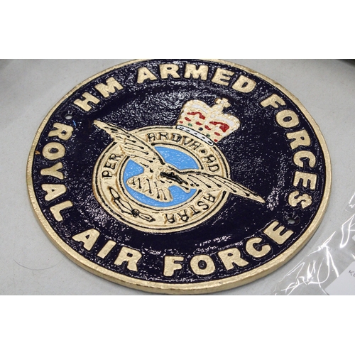 202 - A CAST ROYAL AIR FORCE SIGN, DIAMETER 23CM