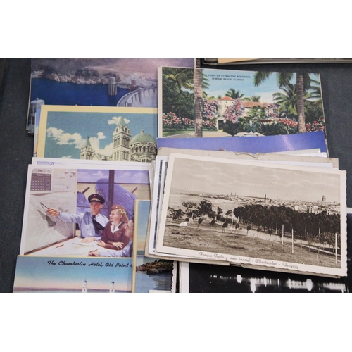 286 - A COLLECTION OF VINTAGE SOUVENIR POSTCARDS