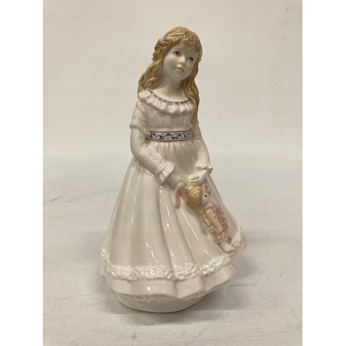 891 - A LIMITED EDITION ROYAL WORCESTER FIGURINE LIMITED EDITION NO. 754/5,000 