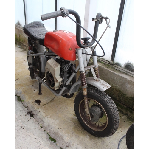 23 - FANTACHINO MOTORBIKE, RED TANK, BLACK SEAT  NO VAT