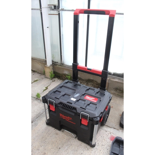 52 - MILWAUKEE PACKOUT STACK TOOL BOX  NO VAT