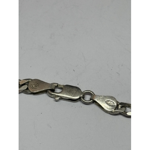 535 - A SILVER FLAT LINK NECKLACE LENGTH 20