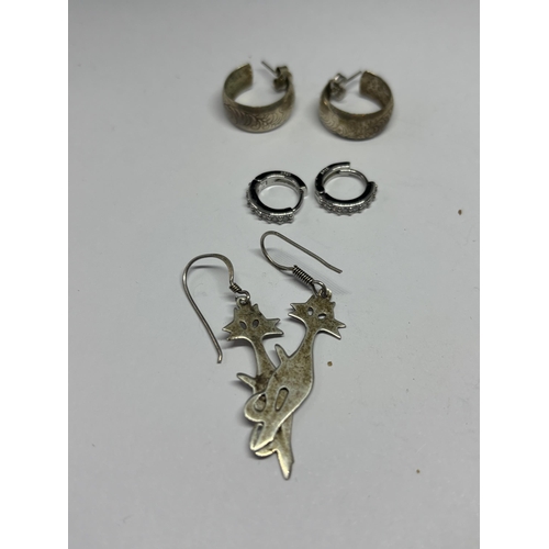 612 - VARIOUS SILVER ITEMS TO INCLUDE THREE PAIRS OF EARRINGS AND THREE RINGS