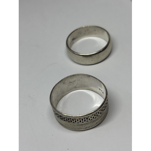 614 - SIX VARIOUS SILVER RINGS