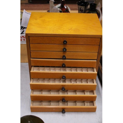 34 - A VINTAGE EIGHT DRAWER WOODEN HABERDASHERY CABINET, HEIGHT 32CM, WIDTH 31CM, DEPTH 21CM