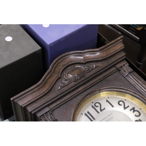 62 - A VINTAGE OAK CASED, WESTMINSTER CHIMING WALL CLOCK, 'MORATH BROS. LIVERPOOL', HEIGHT 73CM