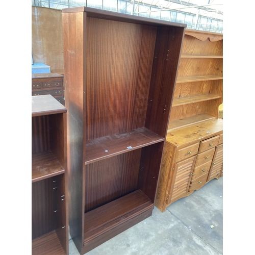 2865 - THREE OPEN BOOKSHELVES, EACH 32