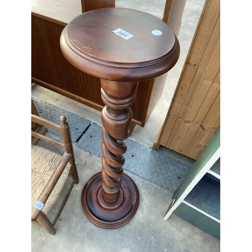 2868 - A VICTORIAN STYLE JARDINIER STAND ON OPEN BARLEY TWIST COLUMN