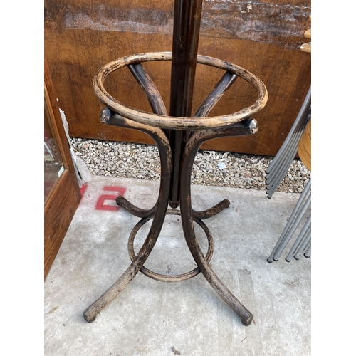 2514 - A MID 20TH CENTURY BENTWOOD HAT/STICK STAND