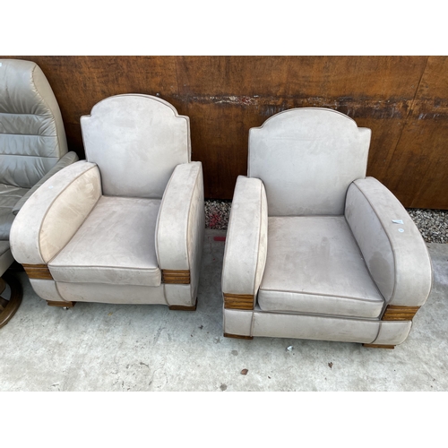 2517 - A PAIR OF ART DECO STYLE EASY CHAIRS