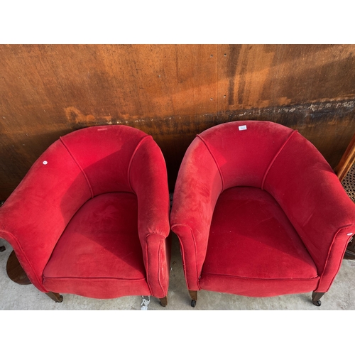 2525 - A PAIR OF BRIGHT RED EDWARDIAN UPHOLSTERED TUB CHAIRS