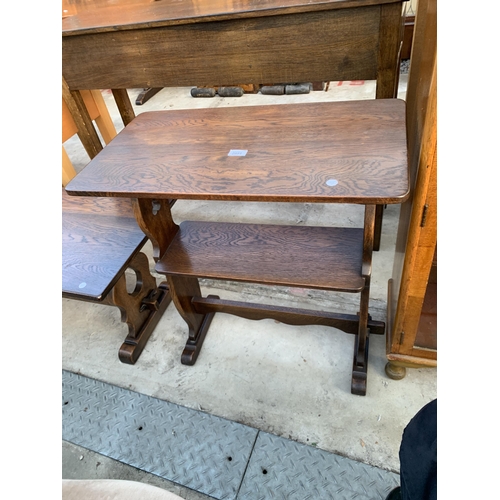 2591 - AN OAK TWO TIER CENTRE TABLE WITH CLOVER LEAF ENDS, 27