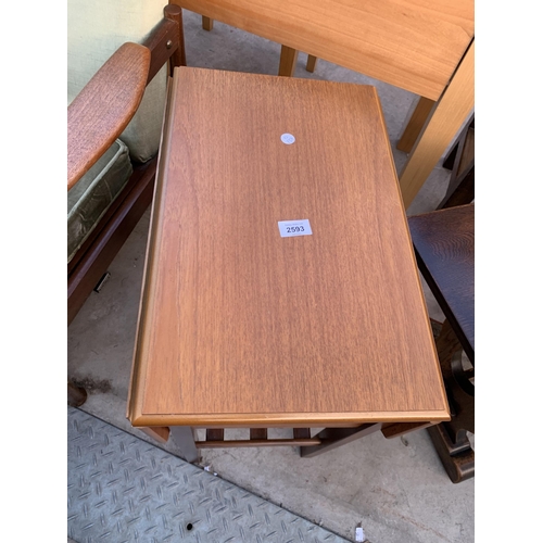 2593 - A RETRO TEAK DROP LEAF TABLE WITH MAGAZINE SHELF, 22