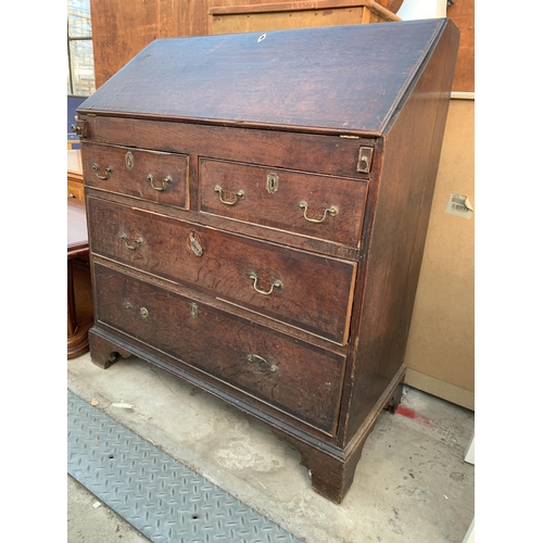 2608 - AN 18TH CENTURY OAK AND CROSSBANDED BUREAU WITH FITTED INTERIOR, 2 SHAM AND TWO LONG DRAWERS TO BASE... 