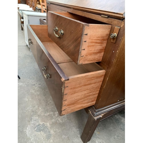 2658 - AN EDWARDIAN MAHOGANY BUREAU WITH FITTED INTERIOR ON OPEN BASE WITH TWO SHORT AND ONE LONG DRAWER, 3... 