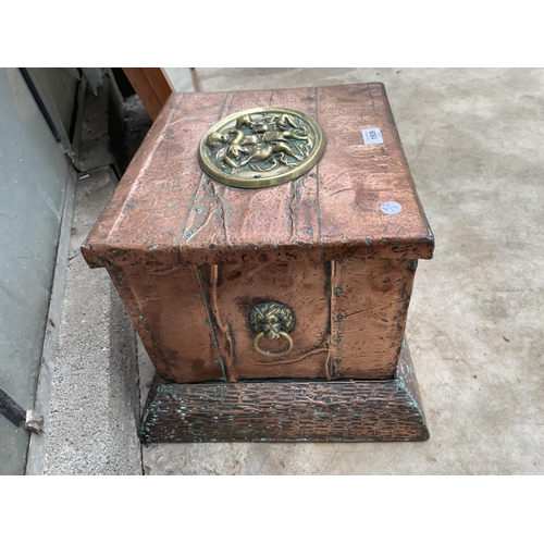 1509 - AN ARTS AND CRAFTS COPPER COVERED COAL BOX WITH LINER AND BRASS PLAQUE AND HANDLES