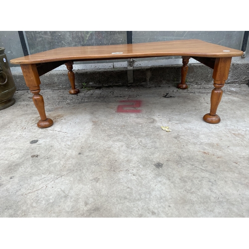 1511 - A SATIN WOOD KNEE DESK TABLE