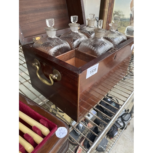 1539 - A VINTAGE MAHOGANY CASED DECANTOR SET (MISSING ONE BOTTLE)