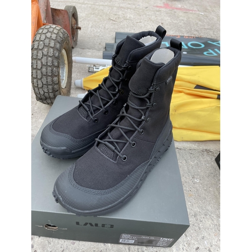 1670 - TWO NEW AND BOXED PAIRS OF LALO RAPID ASSAULT BOOTS IN A UK 6.5 (ONE BLACK PAIR AND ONE CAMMO)