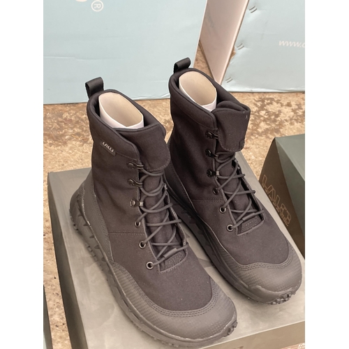 1682 - TWO NEW AND BOXED PAIRS OF LALO RAPID ASSAULT BOOTS IN A UK 8.5 (ONE BLACK PAIR AND ONE CAMMO)