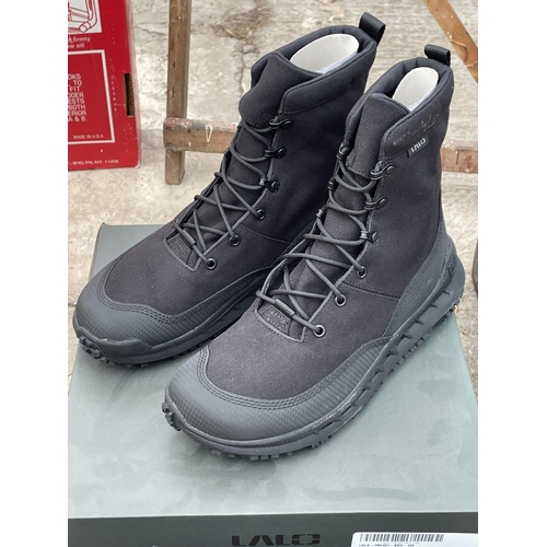 1689 - TWO NEW AND BOXED PAIRS OF LALO RAPID ASSAULT BOOTS IN A UK 9.5 (BOTH BLACK)