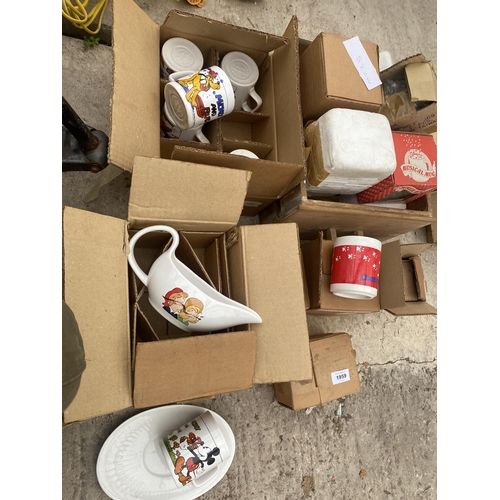 1959 - AN ASSORTMENT OF VARIOUS BRANDED MUGS TO INCLUDE DISNEY ETC