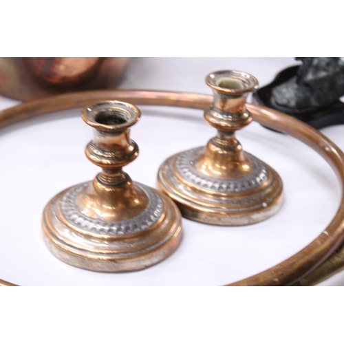 949 - A BRASS AND COPPER HUNTING HORN, PAIR OF CANDLESTICKS AND A WARMING PAN