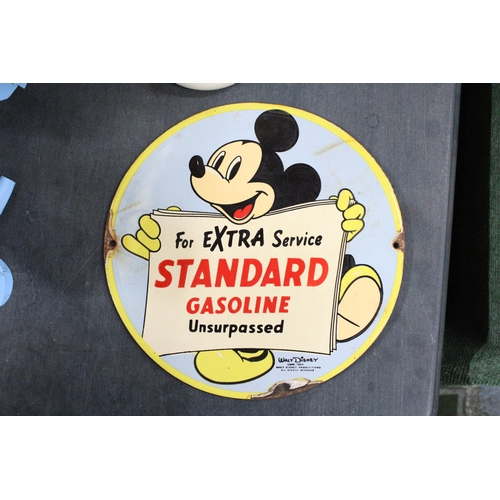 955 - AN ENAMEL WALT DISNEY, MICKEY MOUSE, STANDARD GASOLINE SIGN, DIAMETER 30CM