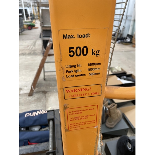 1801 - A PORTABLE 500KG HAND WIND PALLET LIFTING TRUCK