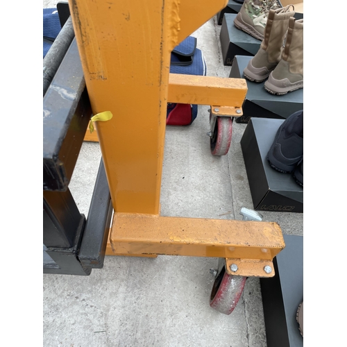 1801 - A PORTABLE 500KG HAND WIND PALLET LIFTING TRUCK